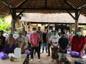 Dosen dan Mahasiswa Polnas Prodi UPW mengadakan Study Tour dan Pengabdian Masyarakat di Desa Tunjuk